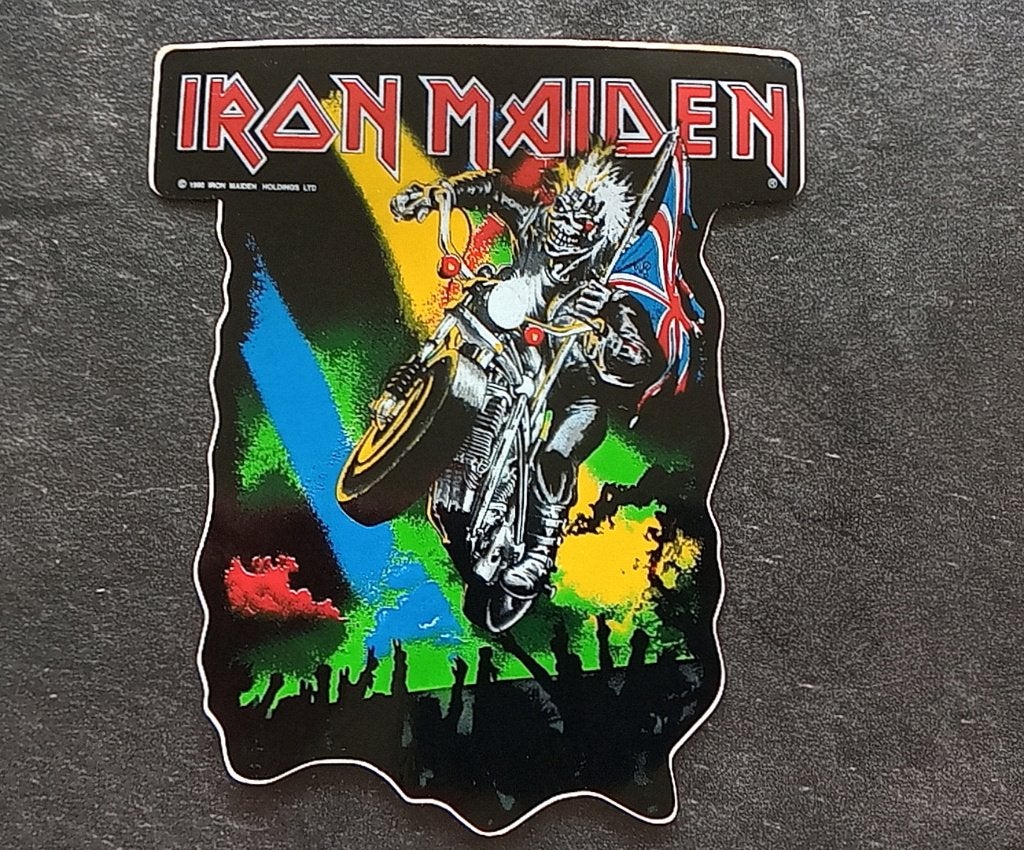 Iron Maiden mooie  vintage 1990 Maiden England sticker  st15, Ophalen of Verzenden, Nieuw, Kleding