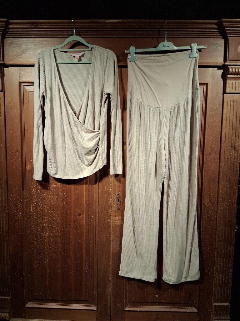 Beige Hunkemöller zwangerschaps-lounge set M, Maat 38/40 (M), Beige, Ophalen of Verzenden, Zo goed als nieuw
