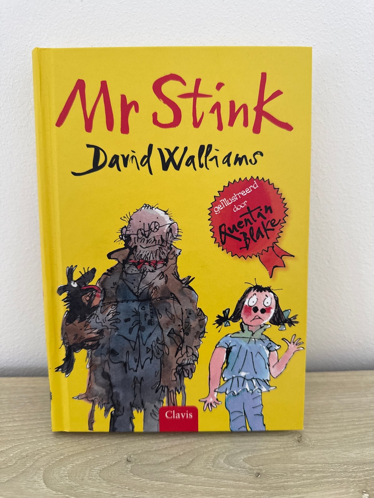 Mr Stink - David Walliams (Geïllustreerd door Quentin Blake), Ophalen of Verzenden, Zo goed als nieuw, Fictie