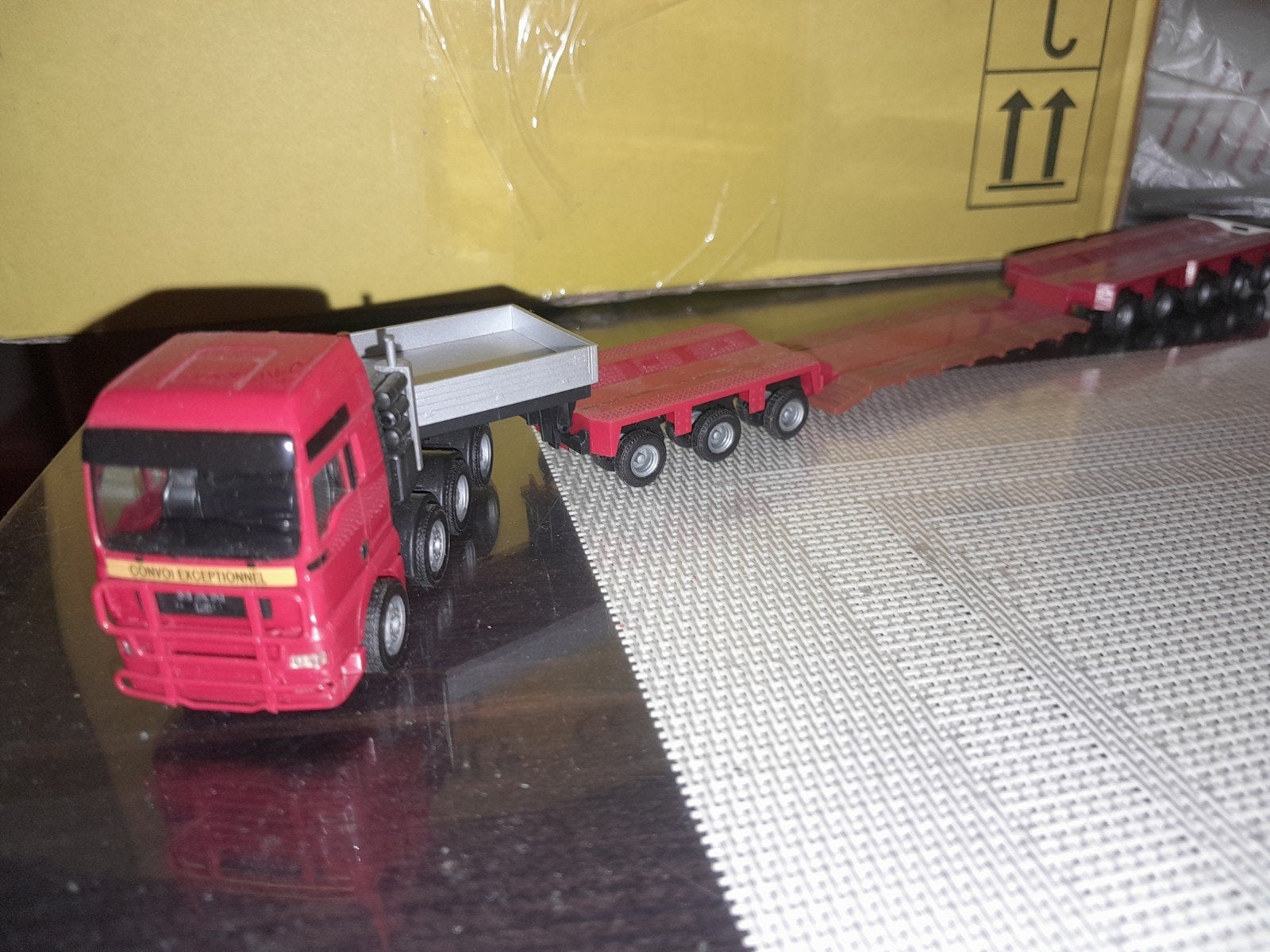 1:87, Hobby en Vrije tijd, Modelauto's | 1:87, Ophalen of Verzenden, Bus of Vrachtwagen, Overige merken