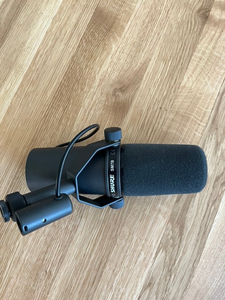 Professionele microfoon, Muziek en Instrumenten, Ophalen, Zo goed als nieuw, Studiomicrofoon