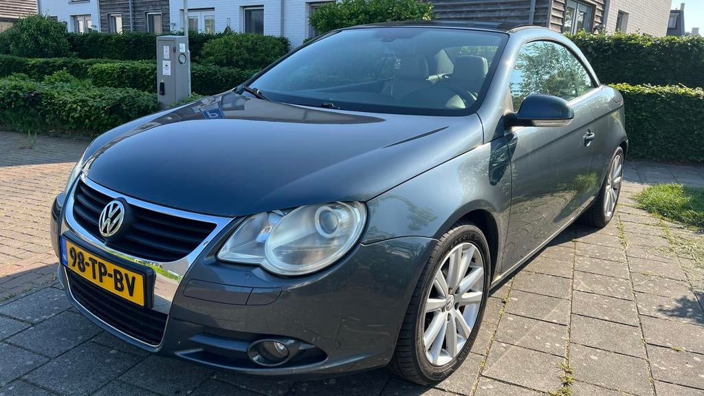 Volkswagen Eos 2.0 16V FSI 110KW 2007 Grijs, Voorwielaandrijving, 4 cilinders, 4 stoelen, Handgeschakeld
