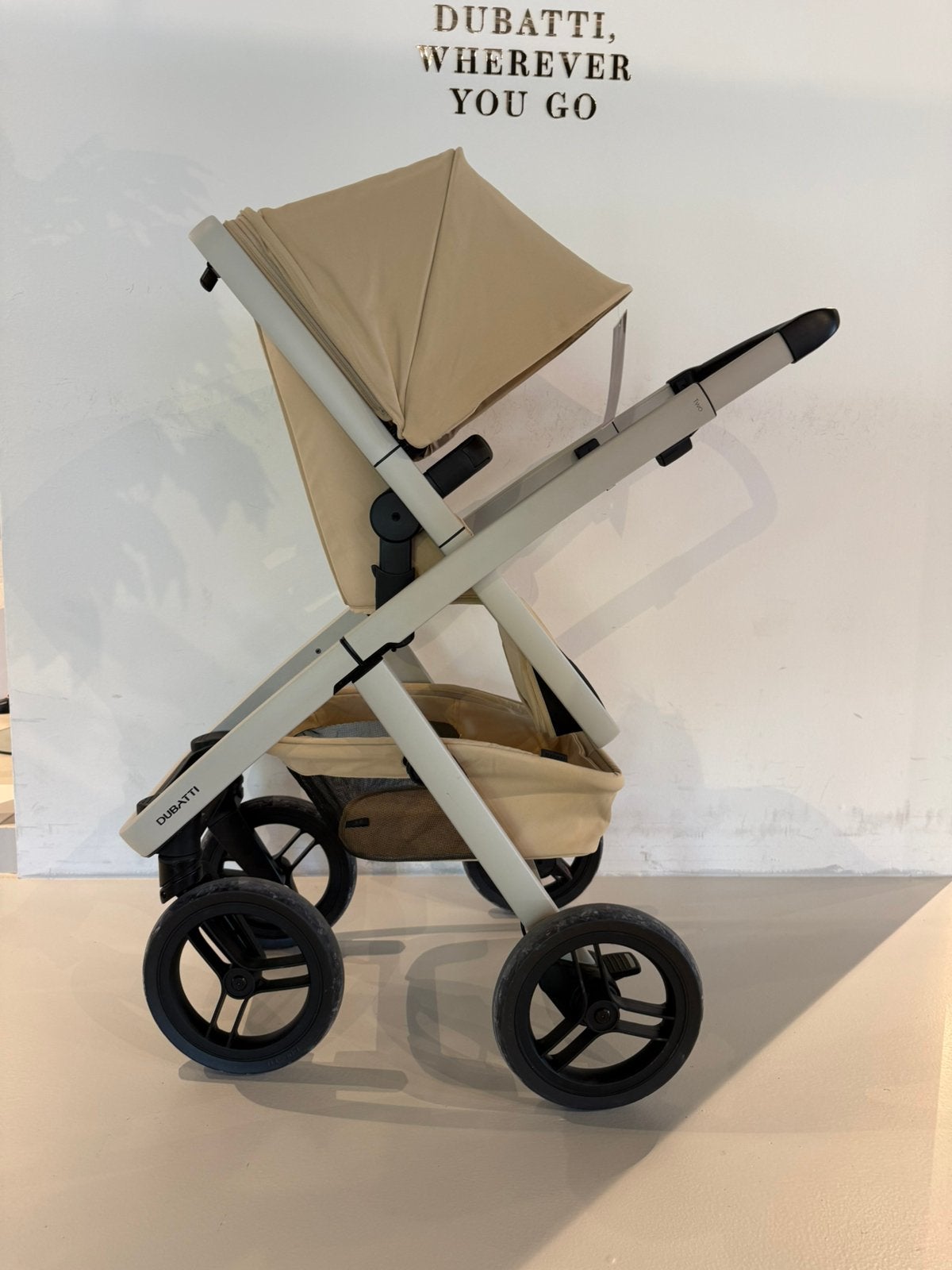 Dubatti Two E2 Kinderwagen 2-1 Naturel Tan, Chalk, Kinderen en Baby's, Ophalen, Zo goed als nieuw, Overige merken