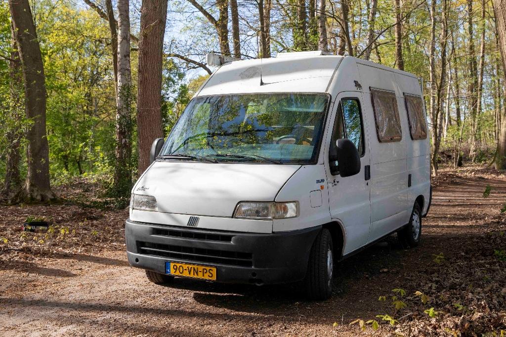 Leuke Fiat Ducato buscamper (14. 2.8 D). Km 146.413 km, Fiat, Tot en met 2, Koelkast, Particulier