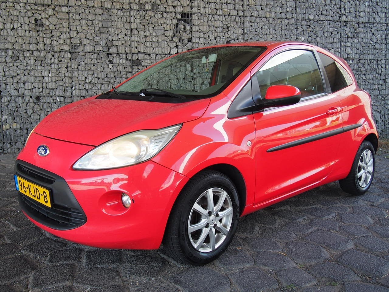 Ford Ka 1.2 Titanium 2009 189.780 km, Voorwielaandrijving, 1242 cc, 4 cilinders, 4 stoelen
