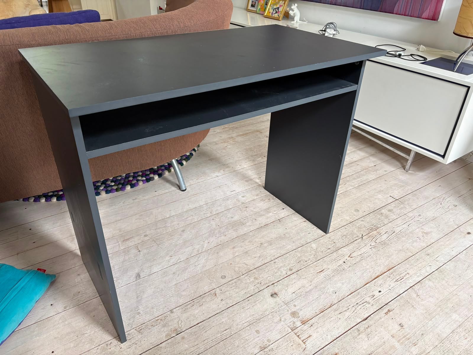 Klein bureau met legplank, Huis en Inrichting, Bureaus, Ophalen, Gebruikt