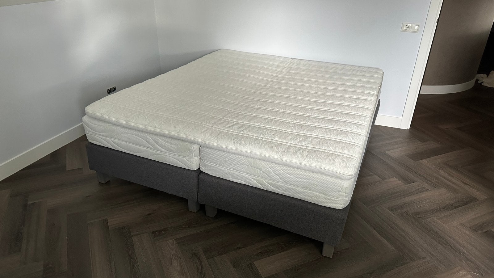 Tweepersoons Boxspring, Ophalen, Zo goed als nieuw, Tweepersoons, 180 cm