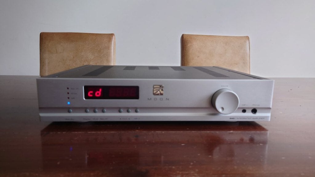Simaudio Moon 340i incl. DAC, Phono en XLR kaarten (= DPX), Gebruikt, 120 watt of meer, Stereo, Ophalen