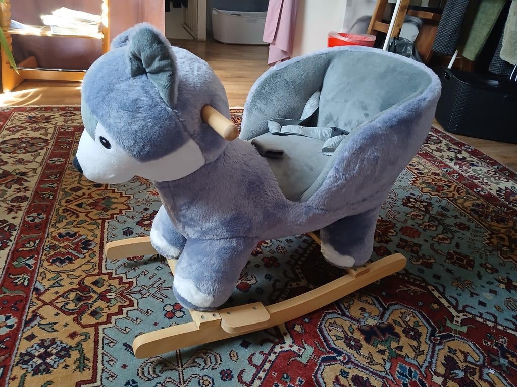 Hobbelhond met veiligheidsriem, Ophalen of Verzenden