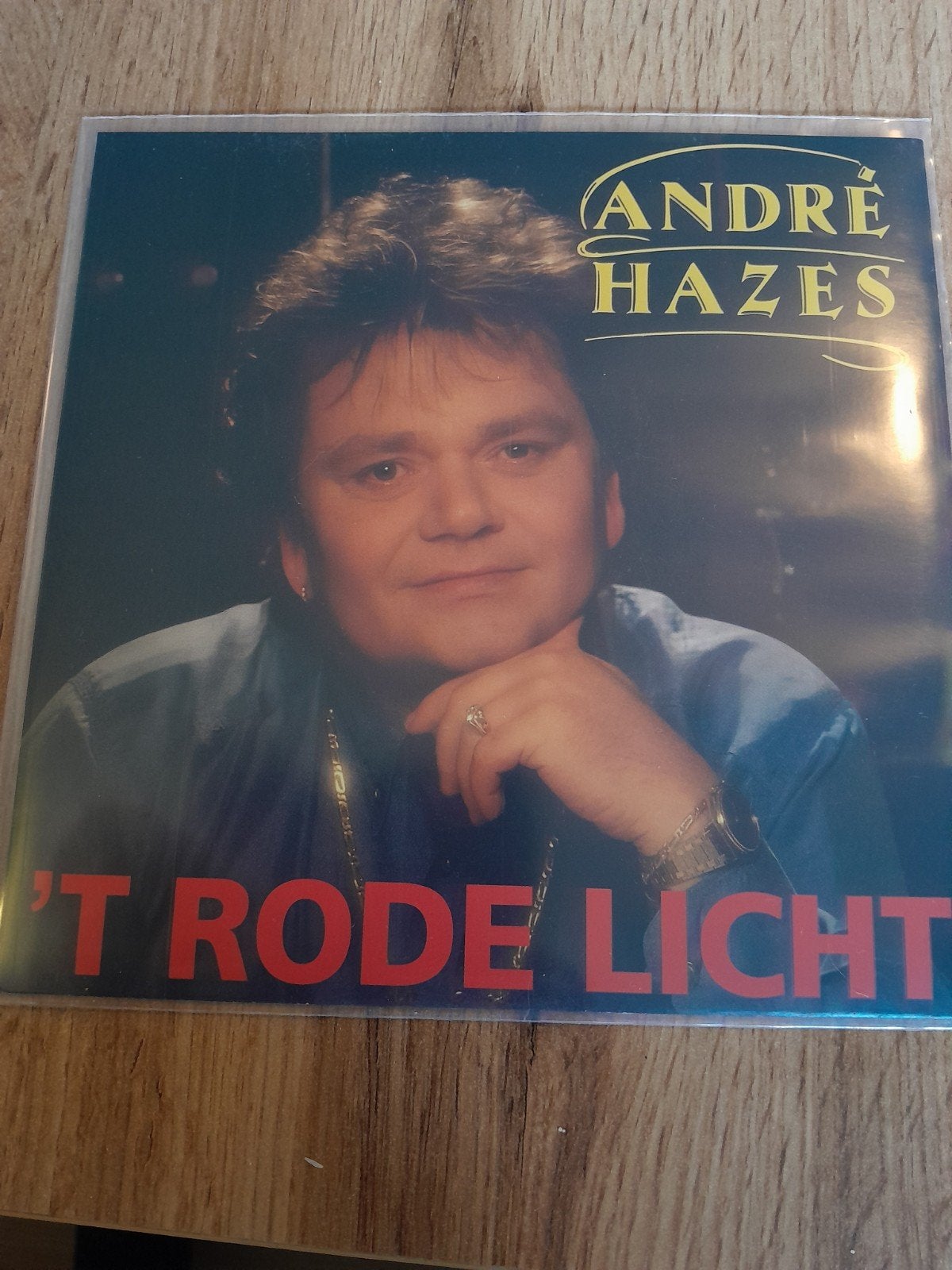 Andre hazes 7inch, t rode licht, Ophalen of Verzenden, Zo goed als nieuw, Nederlandstalig