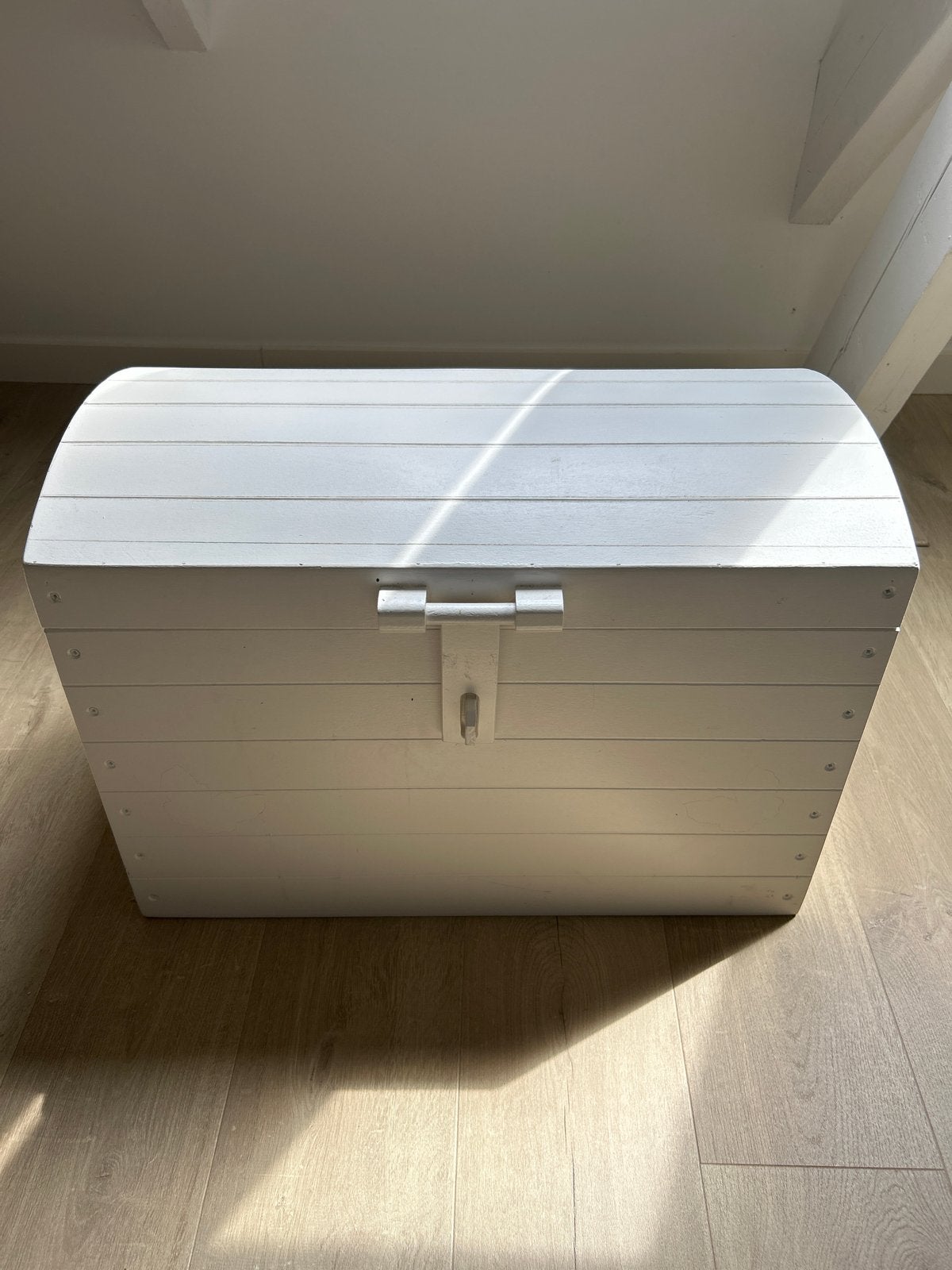 Witte houten kist - Opbergkist - Speelgoedkist, Ophalen, Gebruikt, Overige houtsoorten, 50 tot 100 cm