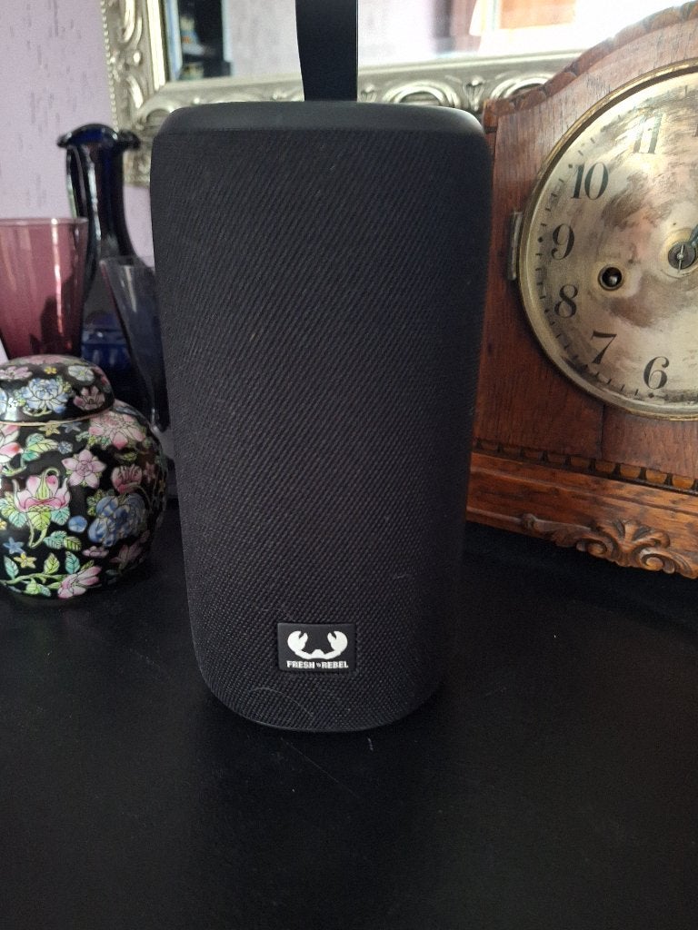 Fresh 'n Rebel draadloze XL Speaker zwart NIEUW