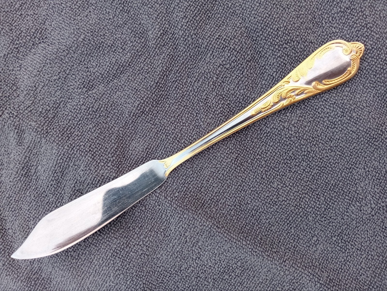 Prachtig Vintage SBS Solingen 24K Hartvergoldet  Botermes, Antiek en Kunst, Antiek | Bestek, Ophalen of Verzenden
