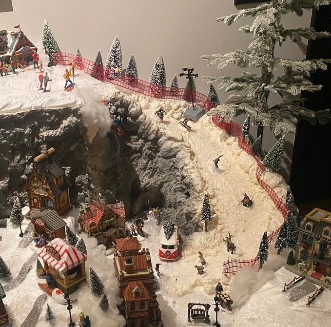 Skipiste kerstdorp, Diversen, Kerst, Ophalen