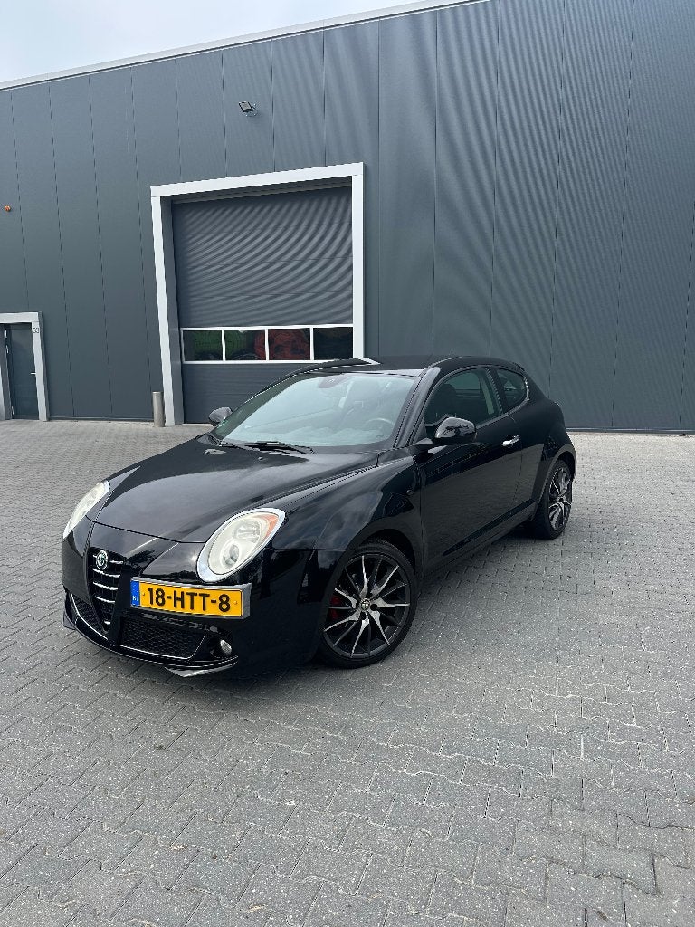 Alfa Romeo MiTo 1.4T 120pk 2009 | MET OF ZONDER CARPLAY, Voorwielaandrijving, Stof, Zwart, 4 cilinders