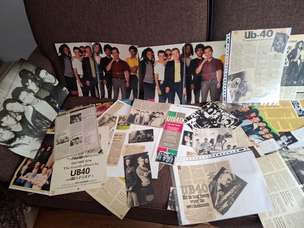 UB40 knipsels en posters verzameling, Verzamelen, Muziek, Artiesten en Beroemdheden, Ophalen of Verzenden, Poster, Artwork of Schilderij