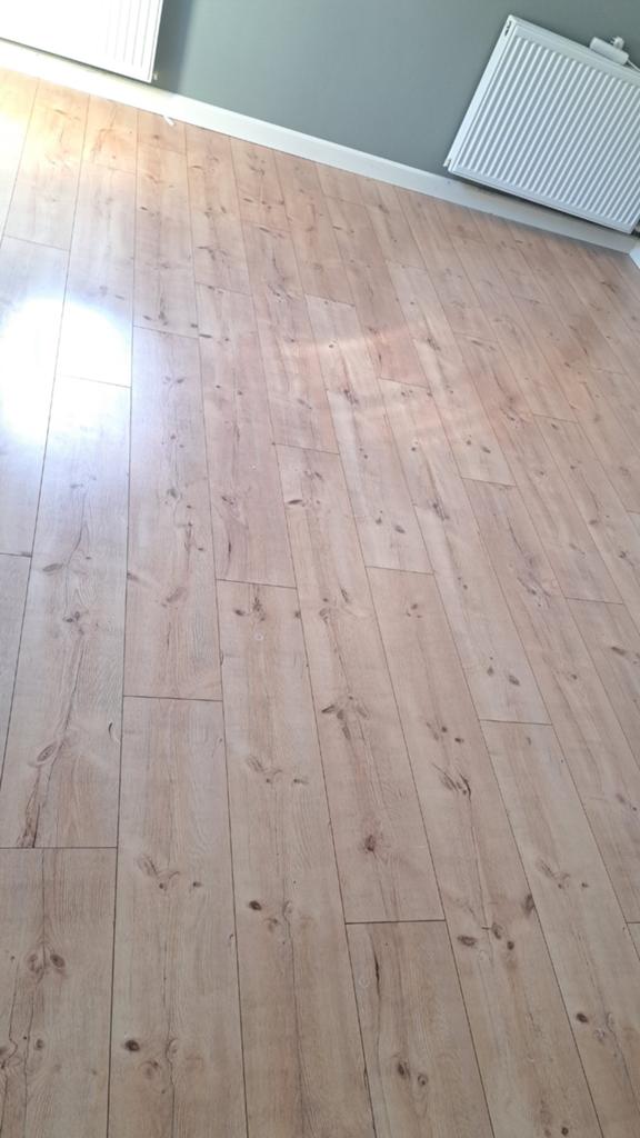 Laminaat, +/- 34 vierkante meter, Ophalen, Gebruikt, 50 tot 150 cm, 10 m² of meer