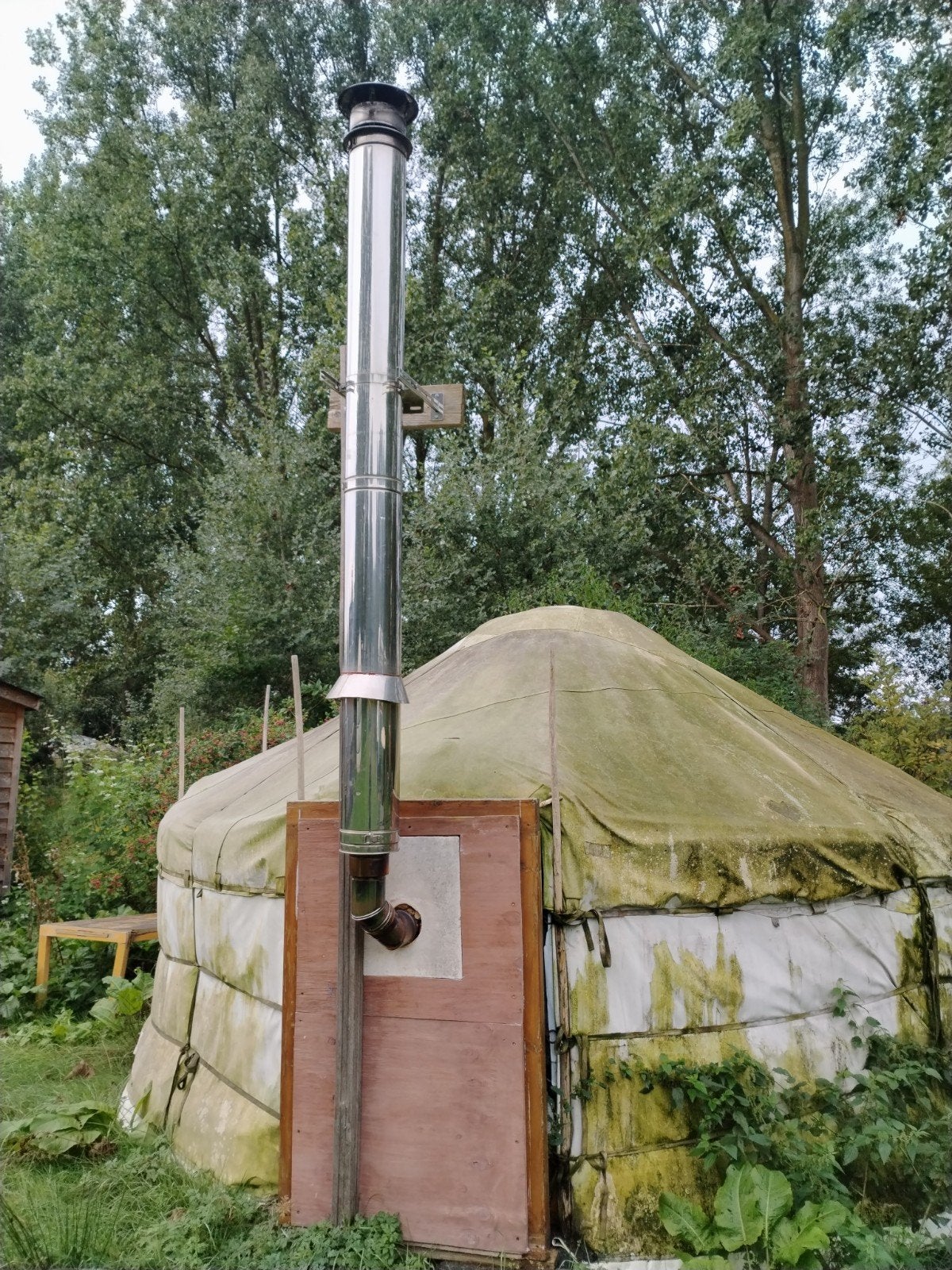 Compacte Yurt (4m) met Kachel en Geïsoleerde Vloer, Ophalen