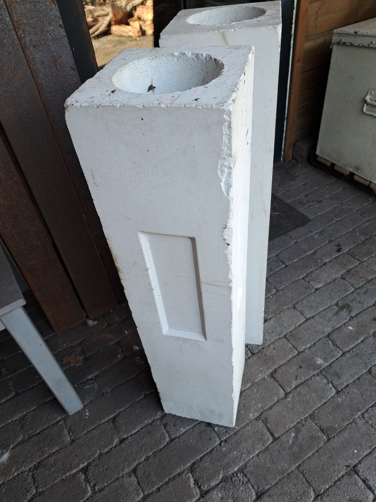 Betonnen zuil - 2 stuks, Ophalen, Zo goed als nieuw, Overige materialen, Minder dan 1 meter
