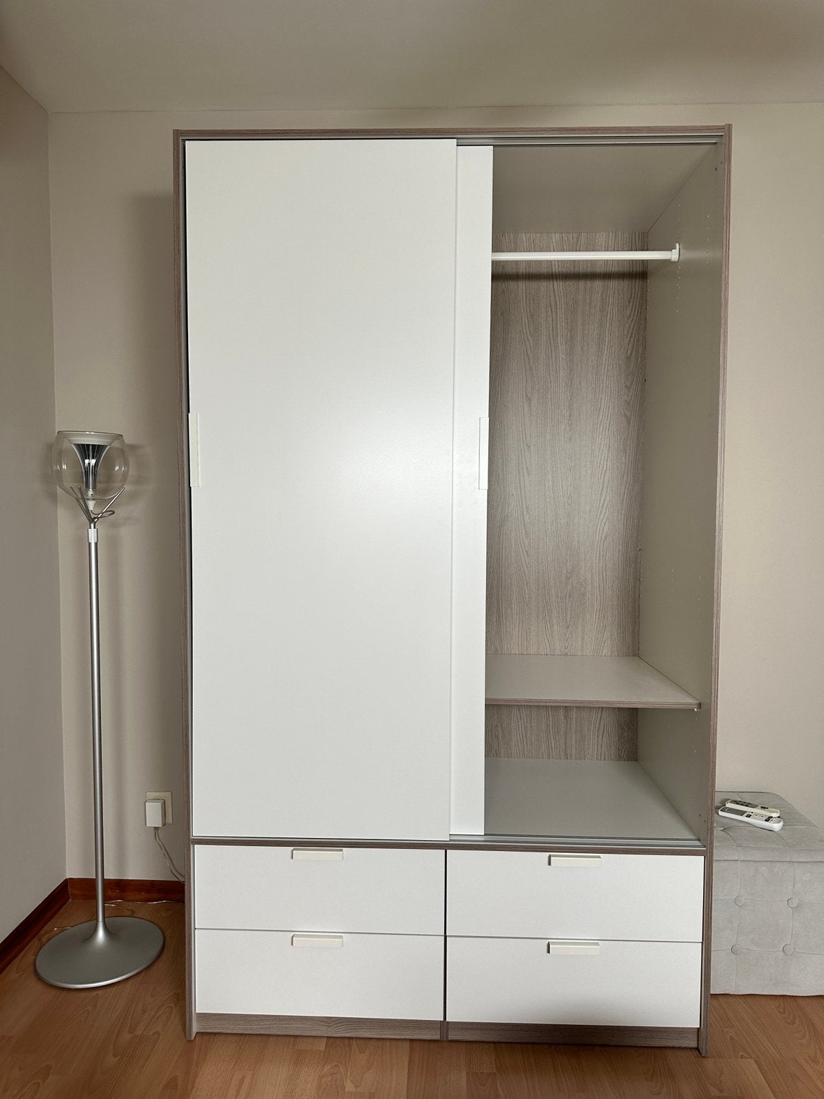 Witte Ikea kledingkast (gedemonteerd), Gebruikt, 100 tot 150 cm, 150 tot 200 cm, Overige houtsoorten