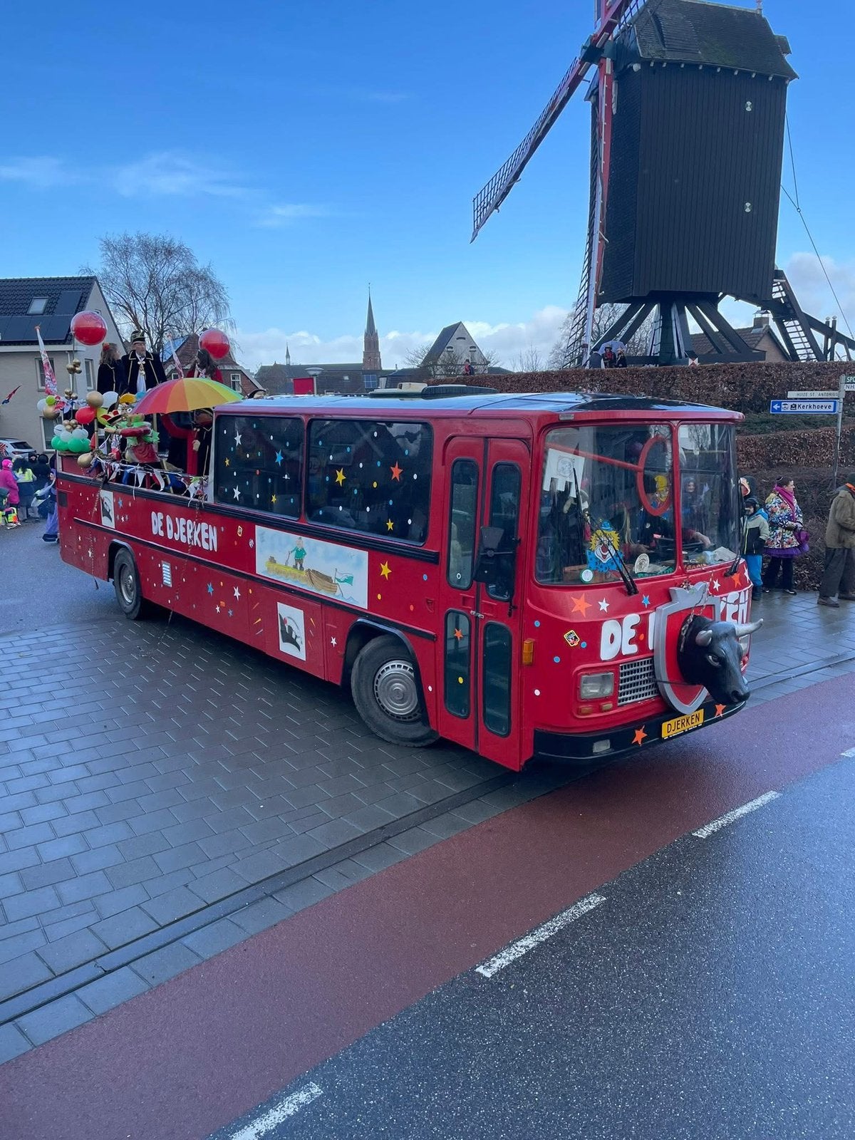 Cabriobus als Prinsenwagen of voor de zwarte cross, Ophalen, Gebruikt, Carnaval