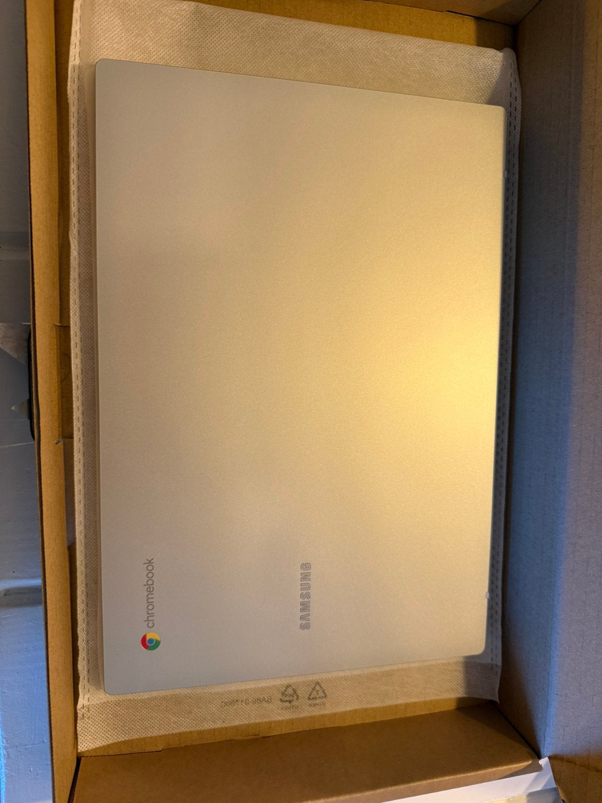 Nieuwe Samsung Chromebook - originele verpakking, Qwerty, Minder dan 2 Ghz, Nieuw, 14 inch