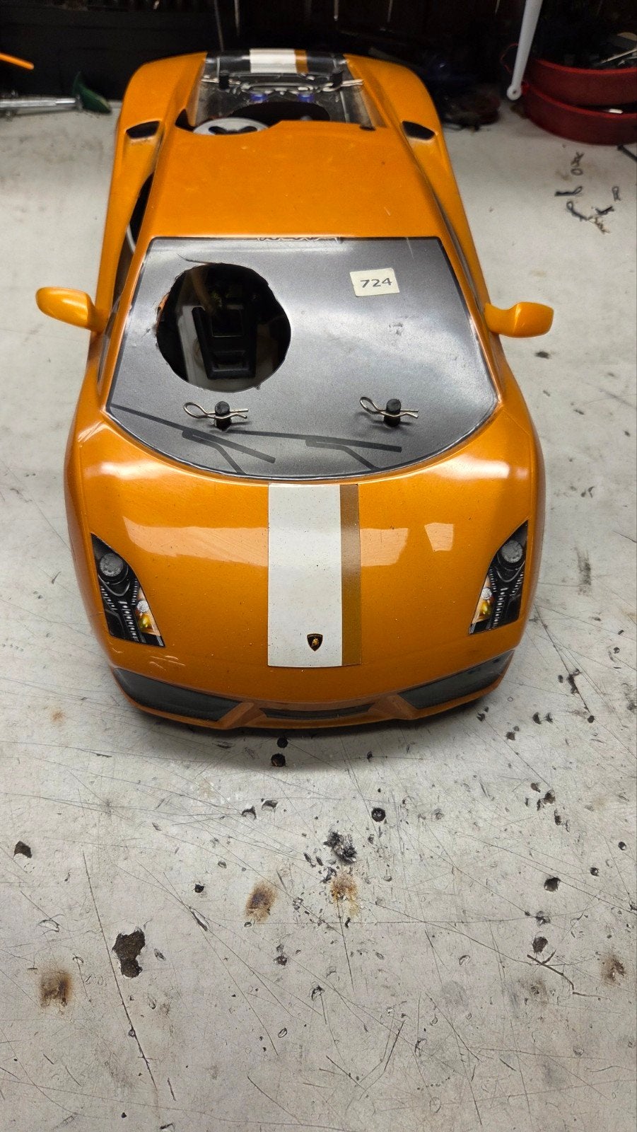 Te koop leuke carson, Hobby en Vrije tijd, Gebruikt, Auto offroad, Ophalen of Verzenden, Schaal 1:10