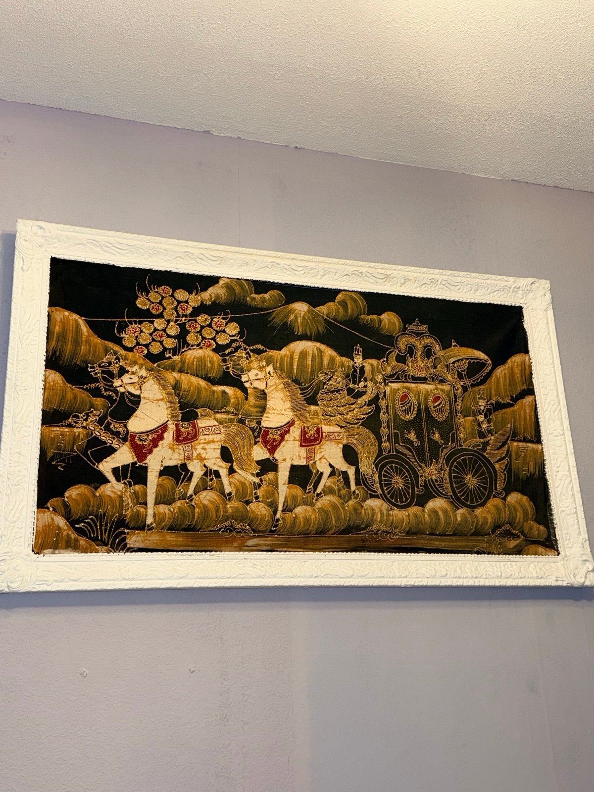 Oosterse wanddecoratie met paarden en koets, Ophalen