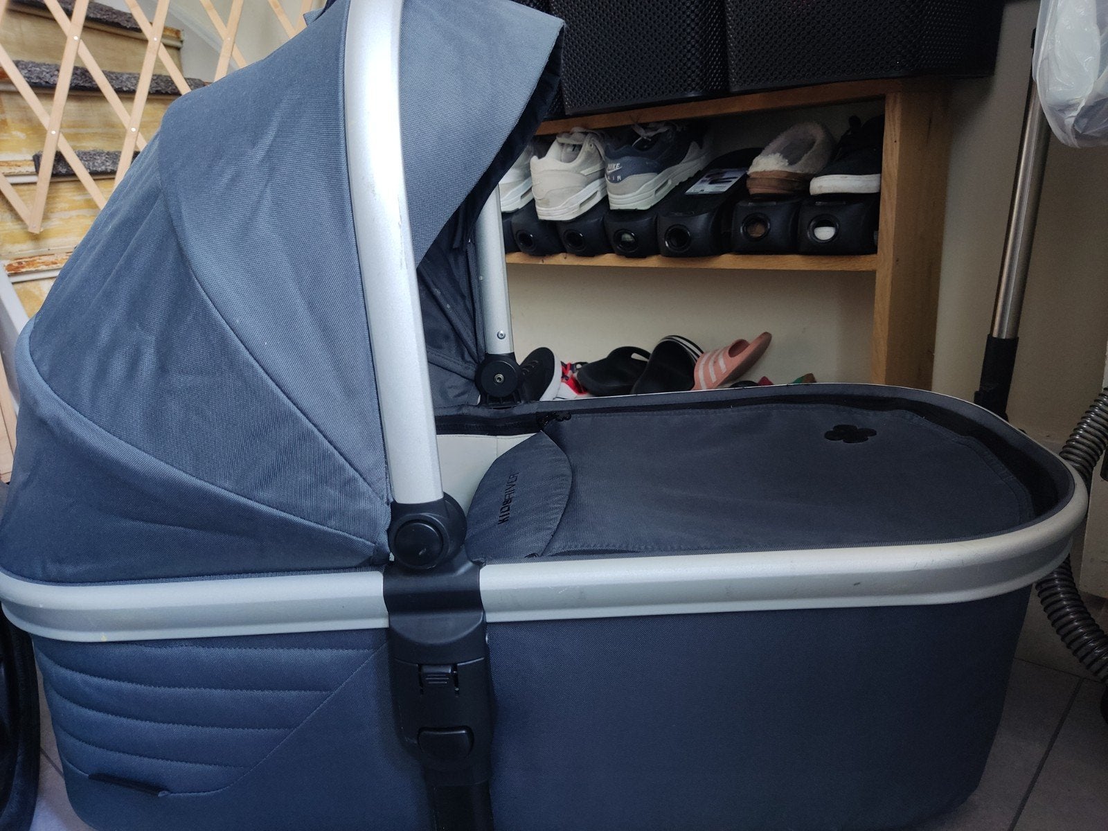 Kidsriver kinderwagen met luchtbanden, Kinderen en Baby's, Kinderwagens en Combinaties, Gebruikt, Verstelbare duwstang, Ophalen of Verzenden