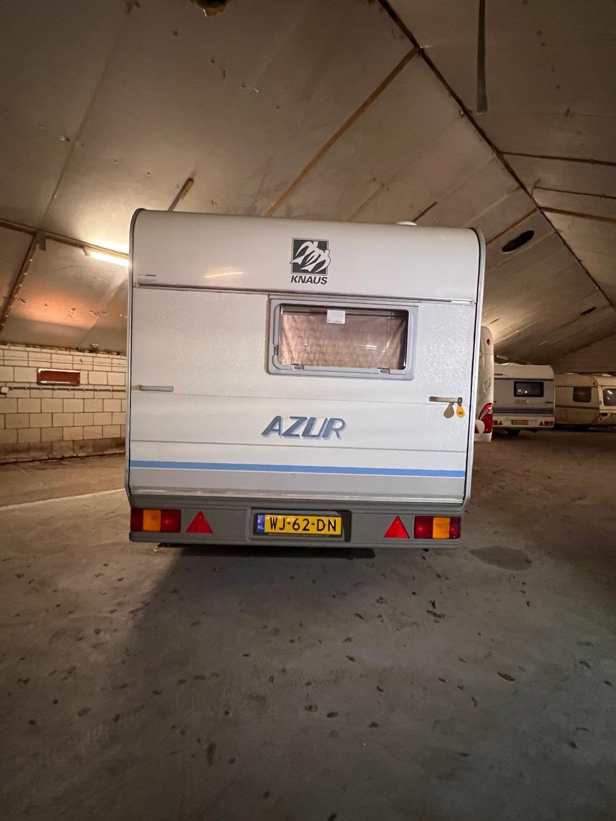 Knaus Azur (voortent), Caravans en Kamperen, Caravans, Rondzit, Tot en met 2, Knaus