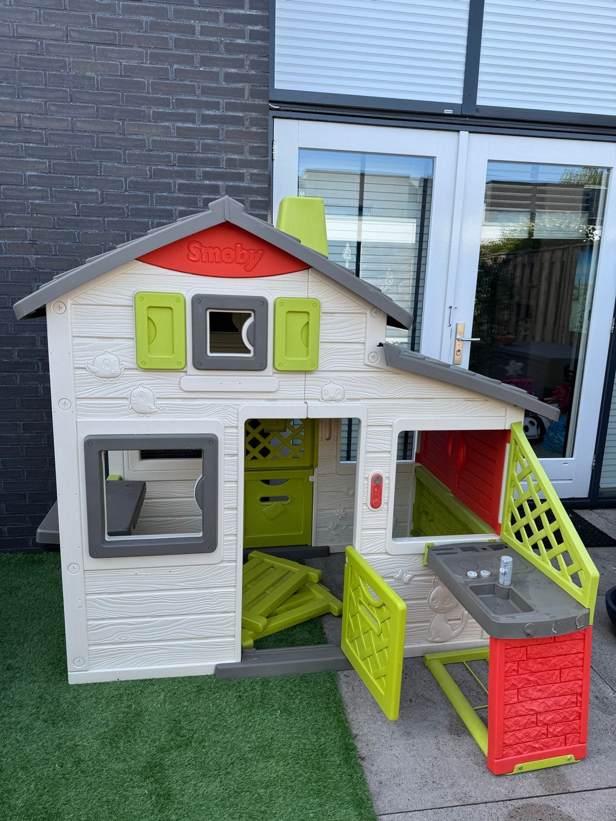 Smoby speelhuisje voor kinderen - Perfect voor buitenplezier, Ophalen, Gebruikt, Kunststof