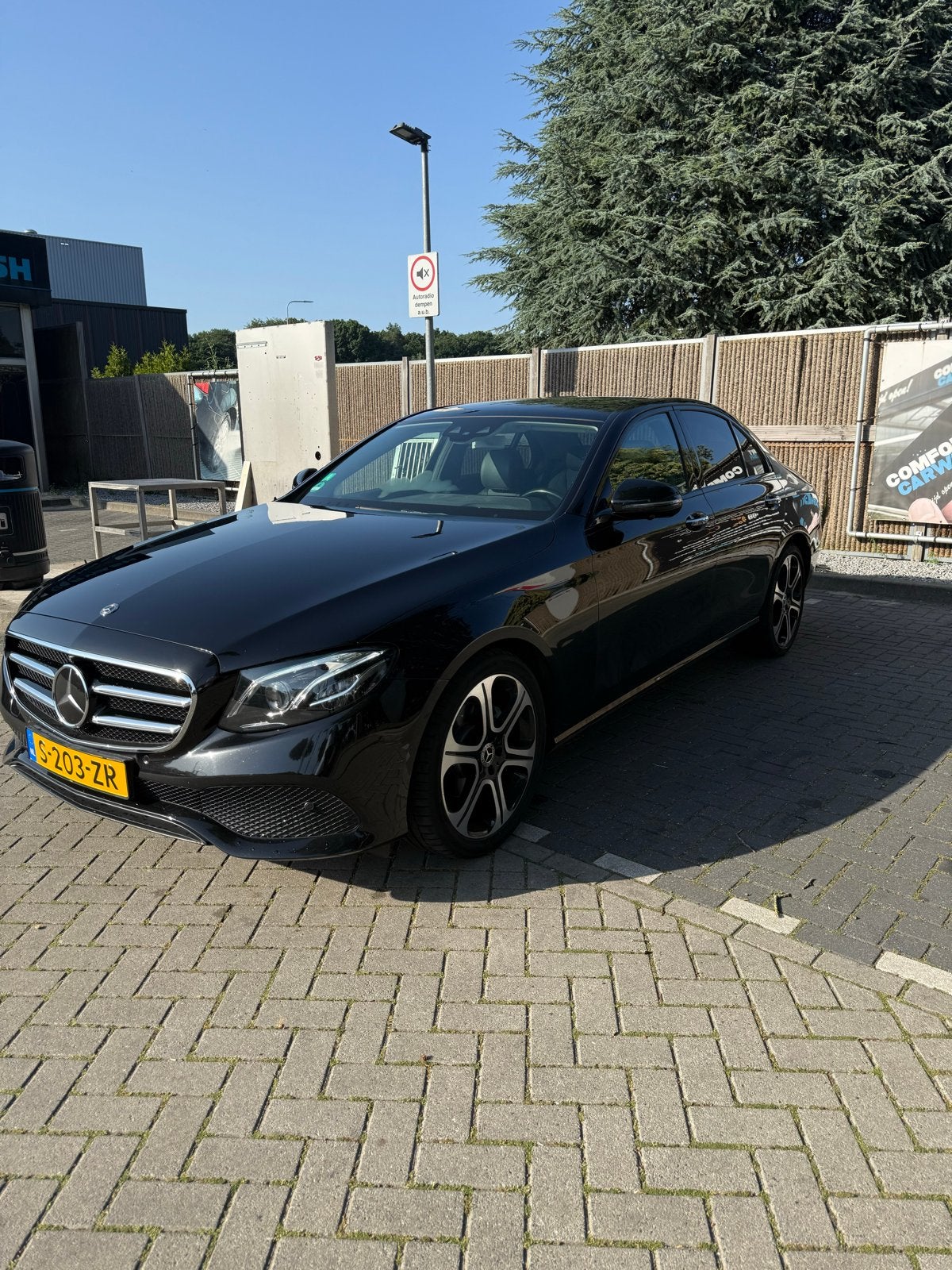 Mercedes-Benz E-Klasse E200 184pk 9G-TRONIC 2016 Zwart, Auto's, Mercedes-Benz, Achterwielaandrijving, 4 cilinders, 1505 kg, Zwart