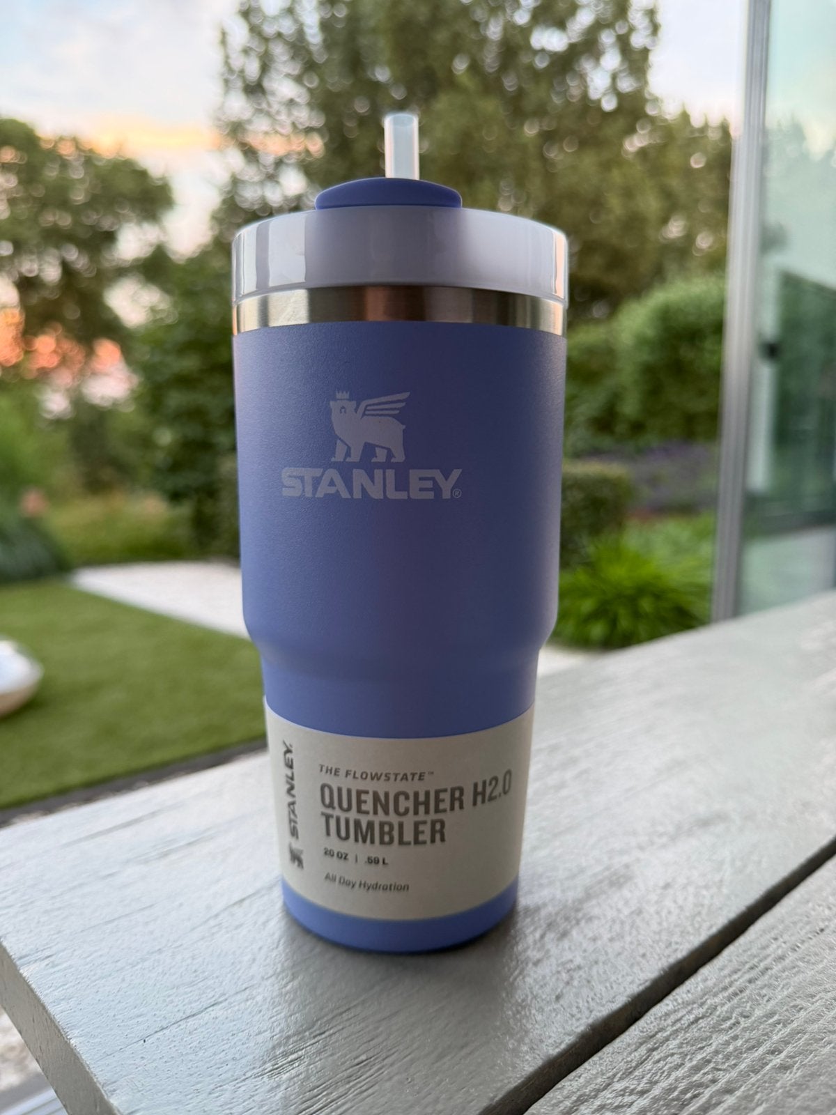 Gloednieuwe Stanley Cup, Ophalen, Nieuw