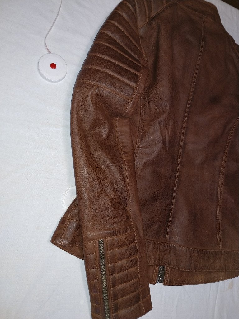 Versano biker jasje maat m leder miami bruin met mooie detai, Kleding | Dames, Jassen | Zomer, Ophalen of Verzenden, Zo goed als nieuw