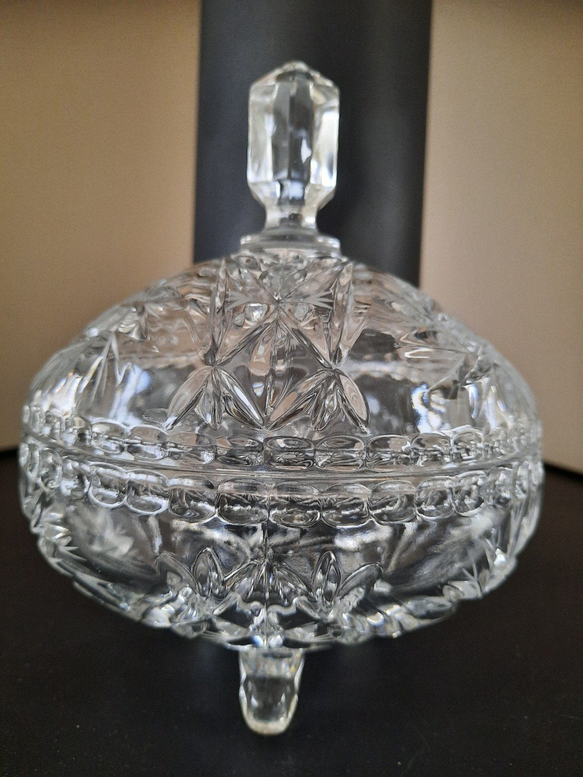 Prachtige Kristallen Bonbonnière met Deksel en Voetjes, Antiek en Kunst, Antiek | Glas en Kristal, Ophalen of Verzenden