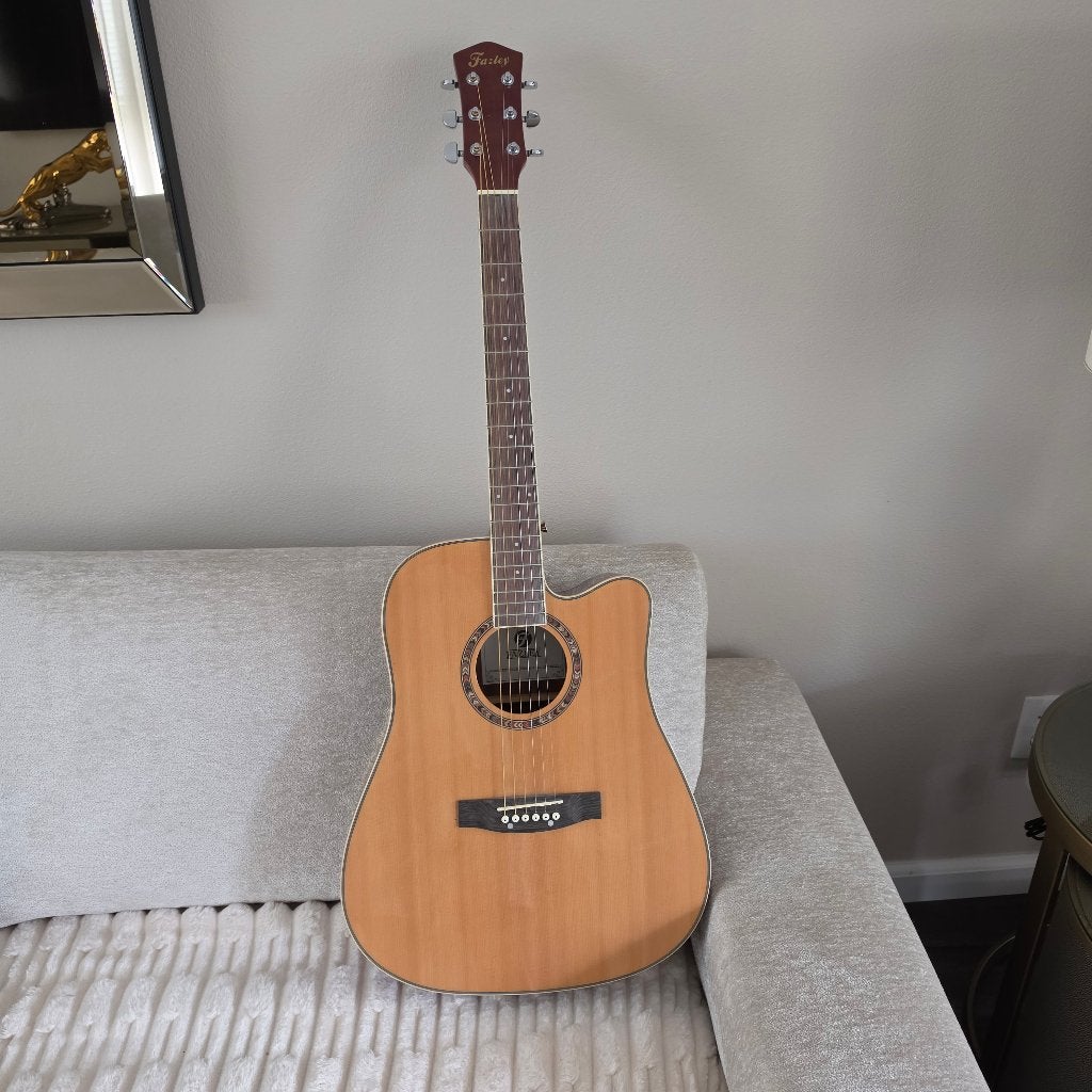 Fazley akoestische western gitaar – nette staat – Nw. snaren, Ophalen, Zo goed als nieuw, Western- of Steelstringgitaar