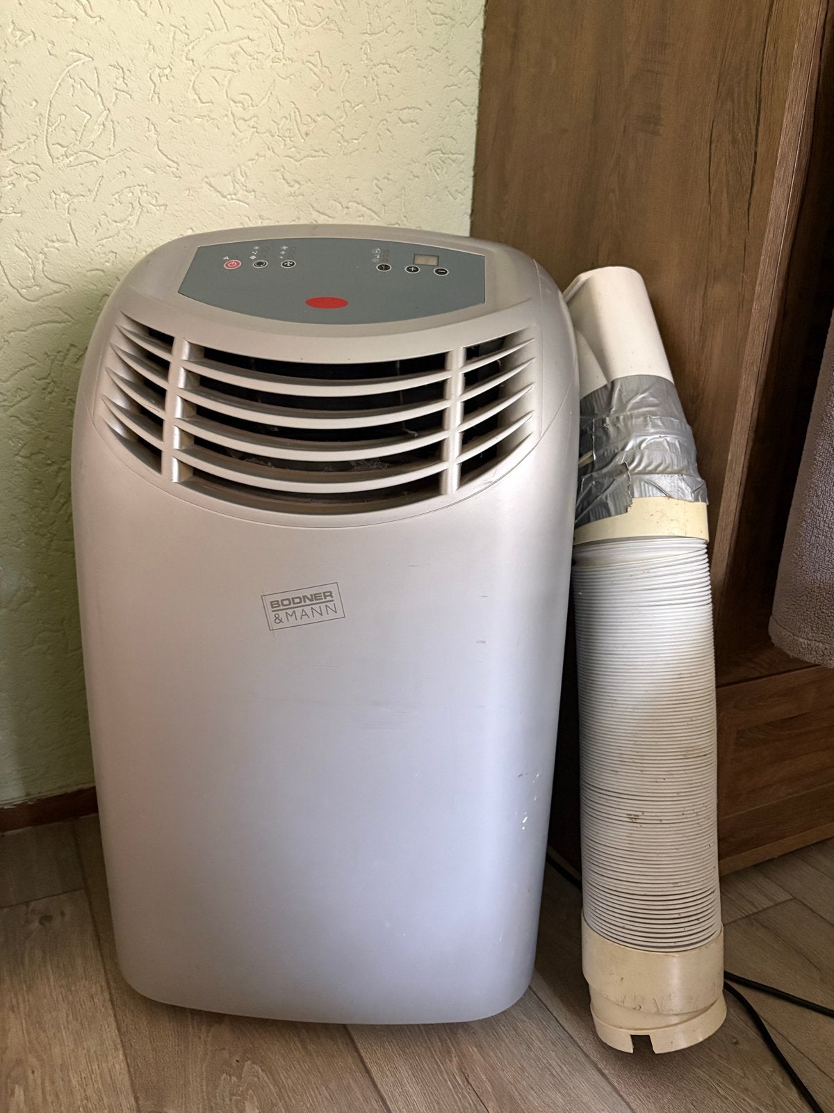 Mobiele airco Bodner & Mann WAP-267EB met slang, Ophalen, Gebruikt, Minder dan 60 m³, Koelen en Ontvochtigen