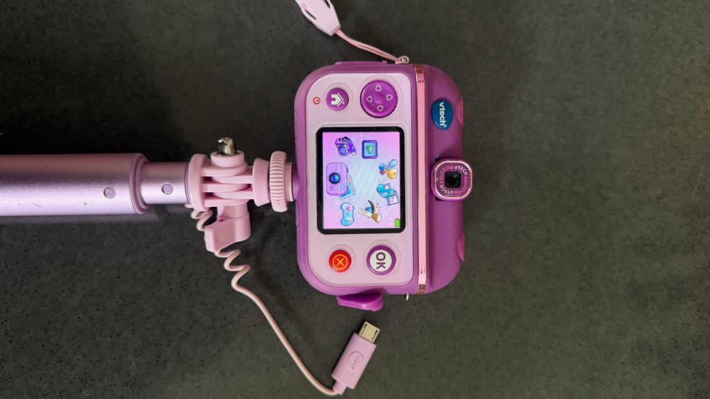 Vtech kindercamera mét selfiestick en geheugenkaart, Ophalen of Verzenden, Zo goed als nieuw, Overige Merken, Geen optische zoom