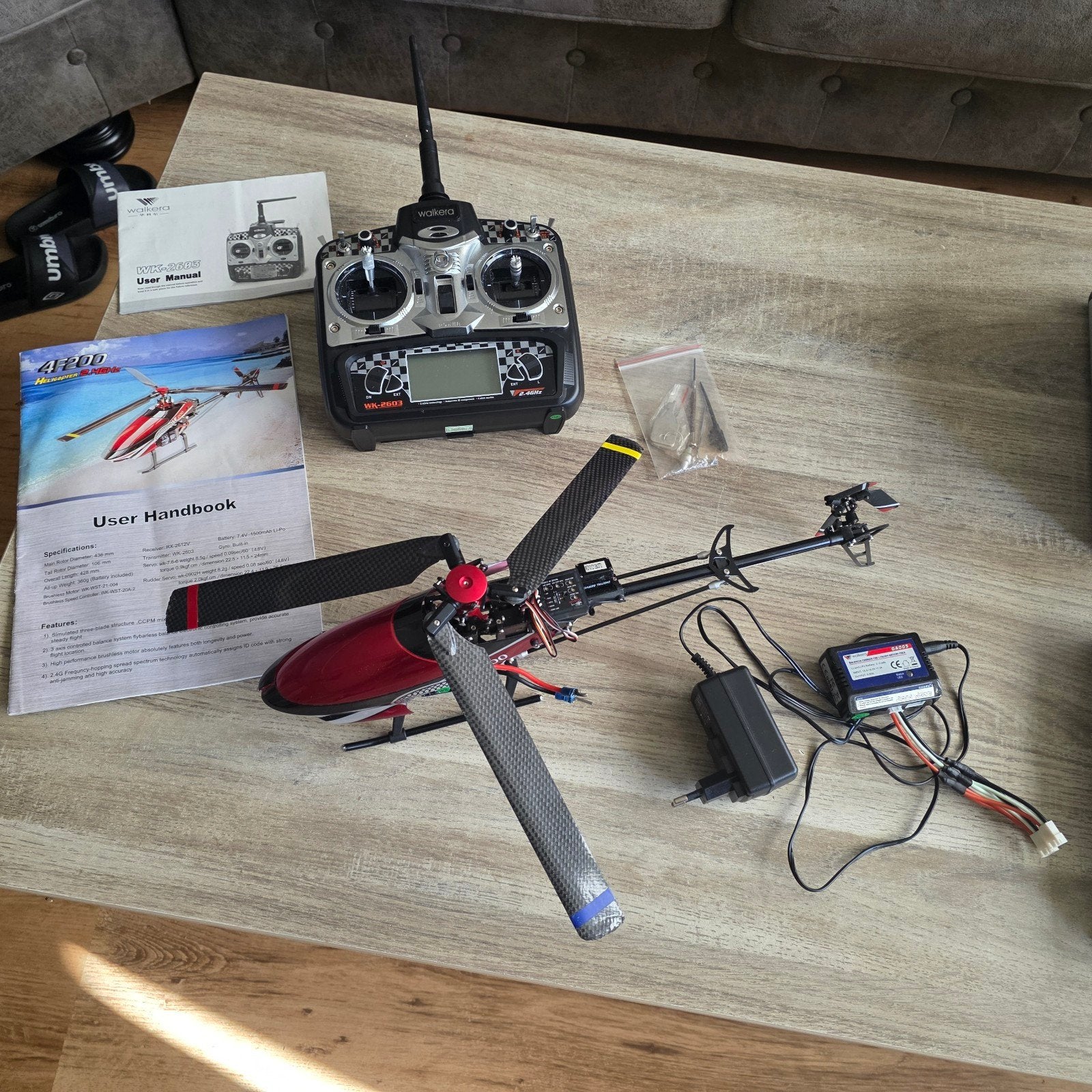 Walkera 4F200 RC Helikopter met Koffer en Afstandsbediening, Elektro, Gebruikt, RTF (Ready to Fly), Helikopter