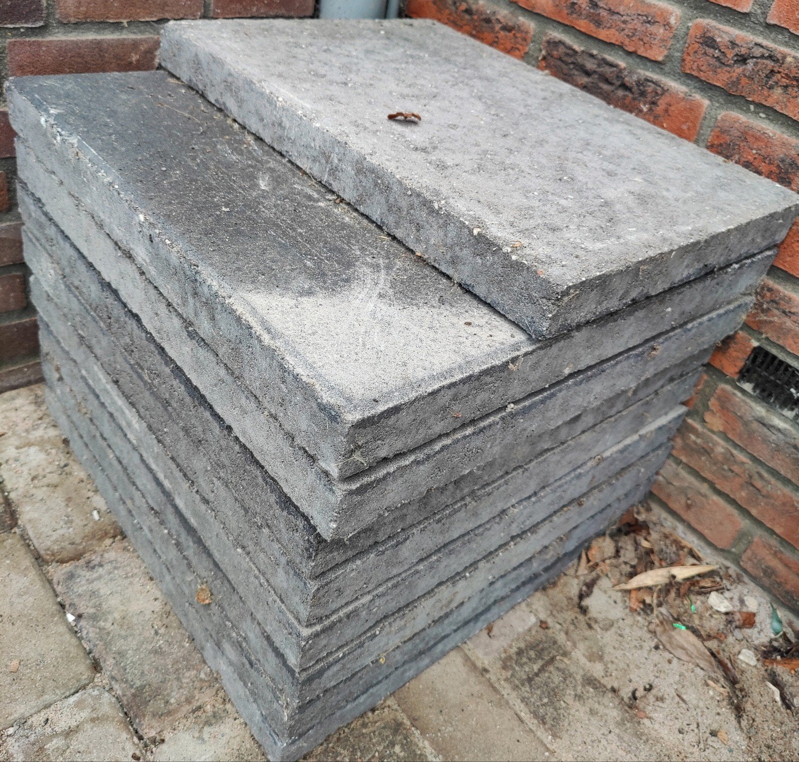 Gebruikte terrastegels - grijs beton, Ophalen, Gebruikt, 5 tot 10 m², Beton