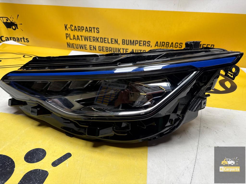 Vw Golf 8R VIII faceliftI QLIGHT Matrix RechtsKoplamp Blauwe, Info@fabrikant.eu, Ophalen of Verzenden, Fabrikant BV, Gebruikt