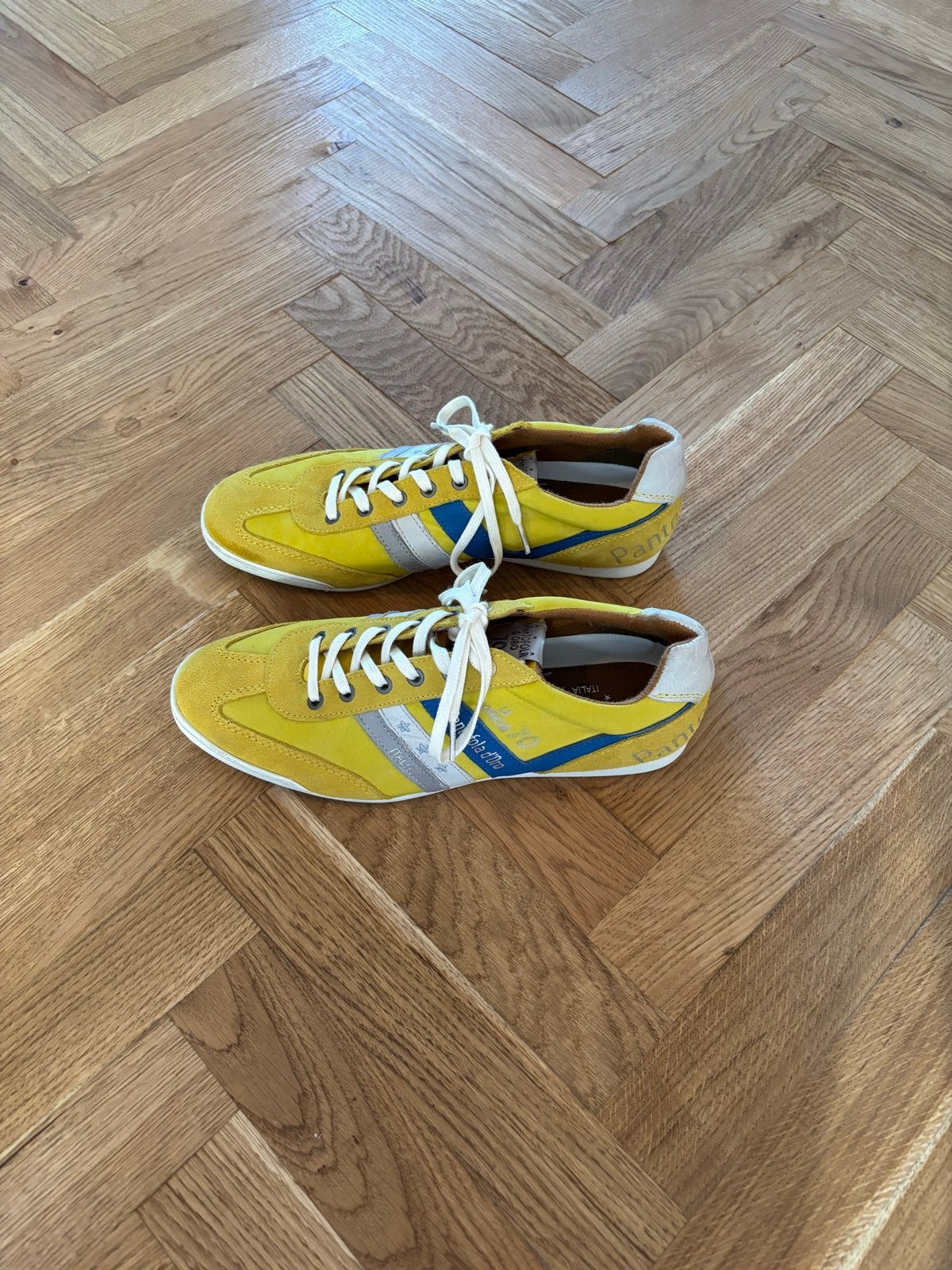 Pantofola d’Oro Imola gele sneakers - EU44 - limited edition, Overige kleuren, Ophalen of Verzenden, Sneakers of Gympen, Zo goed als nieuw
