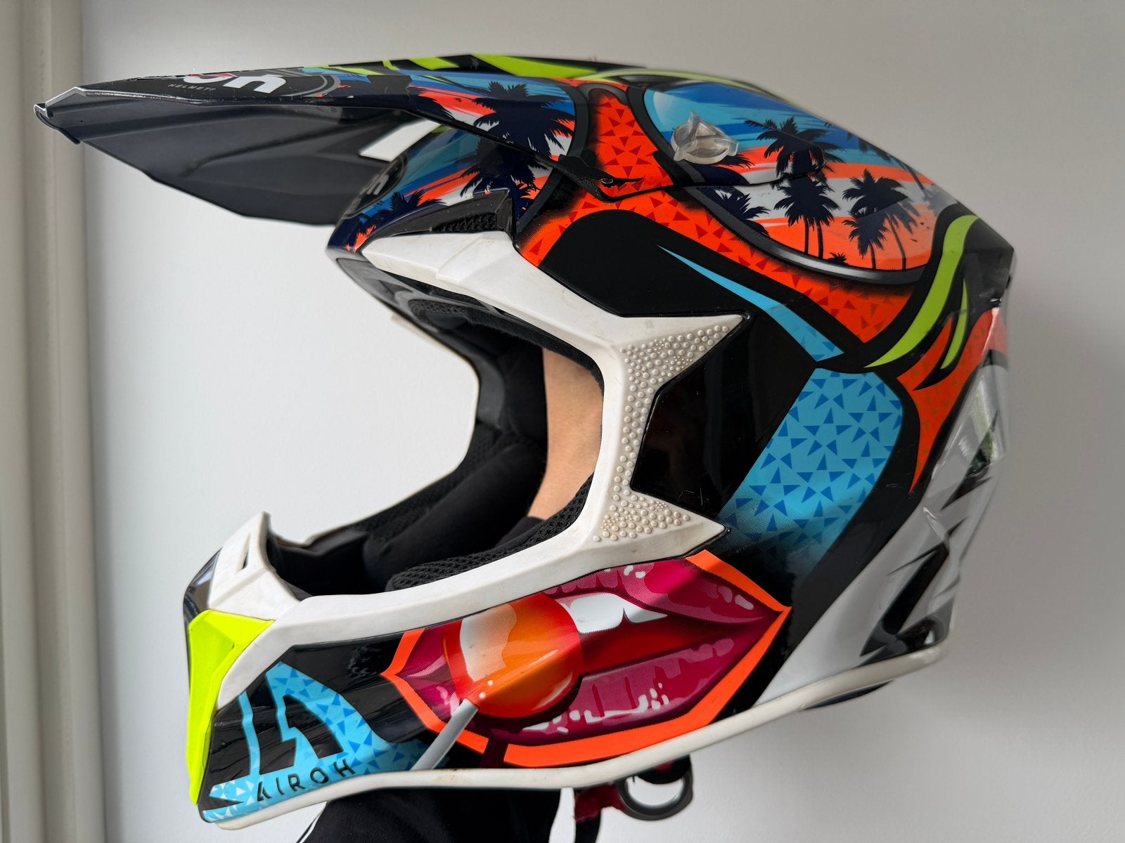 Airoh cross helm M, Motoren, Kleding | Motorhelmen, Ophalen of Verzenden, Tweedehands, Offroadhelm, Overige merken