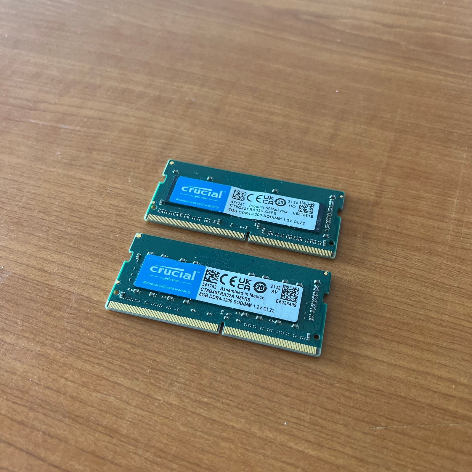 Crucial 16GB 1Rx8 DDR4 3200MHz  ( 2x 8GB ), Gebruikt, DDR4, Ophalen of Verzenden, 3200 MHz