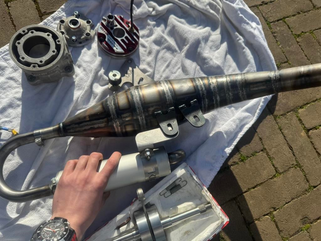 DDL 94cc Testa rossa uitlaat, Ophalen of Verzenden, Zo goed als nieuw, Uitlaat