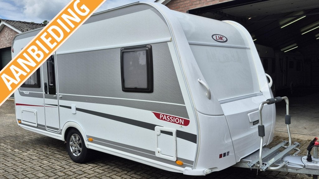LMC Passion 440 D Mover, vloerverwarming,voortent., Caravans en Kamperen, Schokbreker, Rondzit, Bedrijf, Overige typen