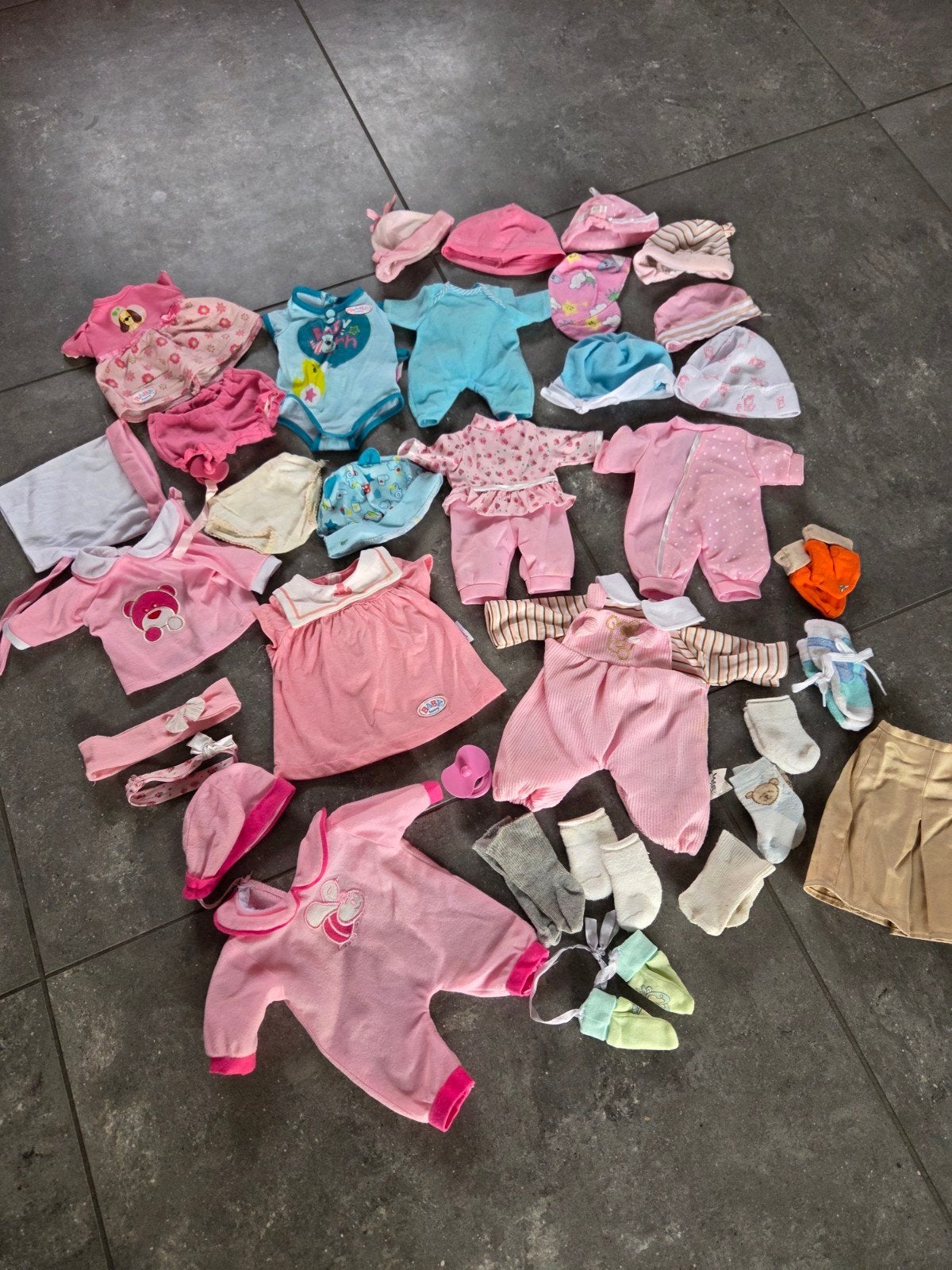 poppenkleertjes, Ophalen of Verzenden, Gebruikt, Babypop