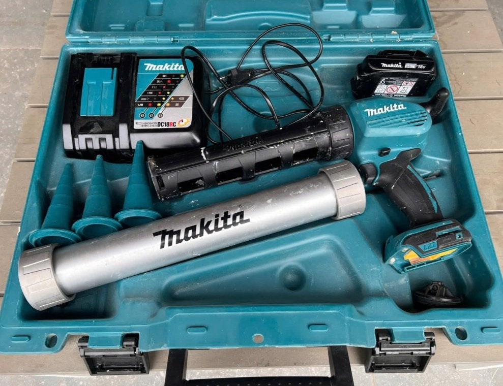 Makita Kitspuit 18V, Ophalen of Verzenden, Zo goed als nieuw
