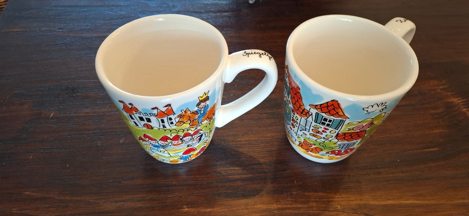 2 Sprookjes Mokken  van Blond- Uniek design, Overige typen, Ophalen of Verzenden, Zo goed als nieuw, Steen/keramiek