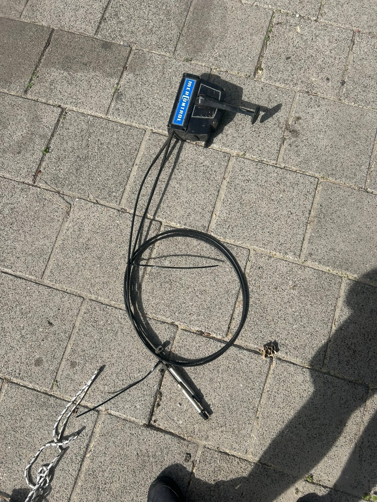 Mercury afstandsbediening., Ophalen, Zo goed als nieuw, Laadpaal